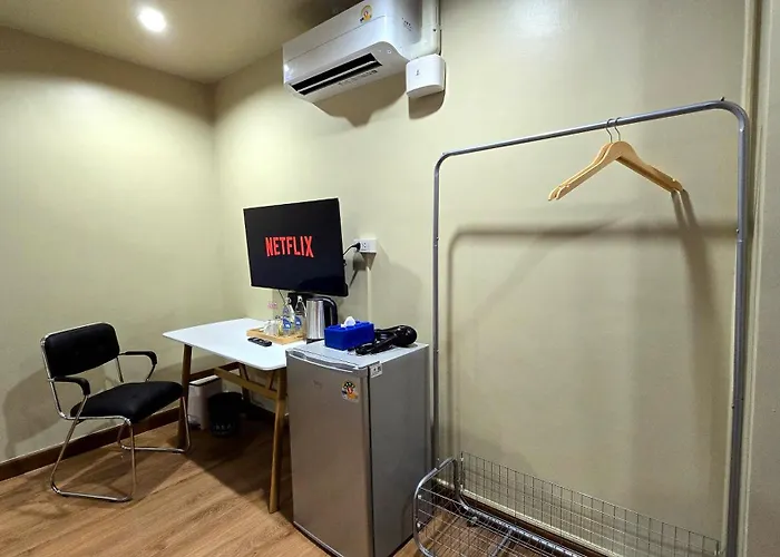 Postel Chinatown Guest house