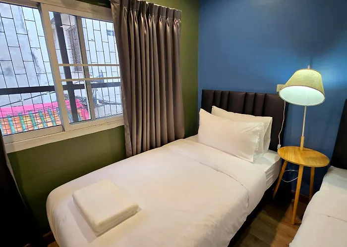 Postel Chinatown 3*