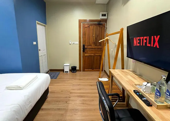 Postel Chinatown Guest house